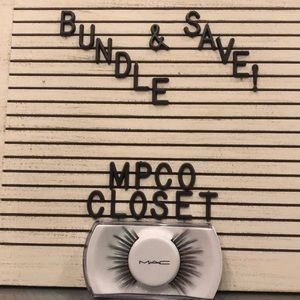 🌻 MAC False Eyelashes!!🌻